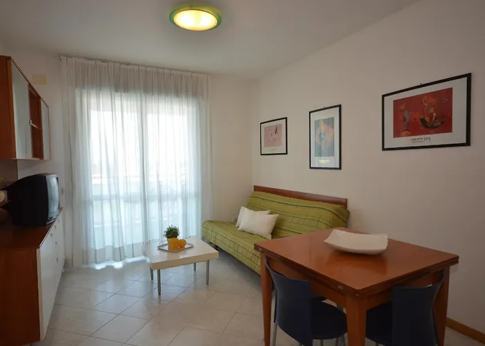 Torre Del Sole * Μπιμπιόνε